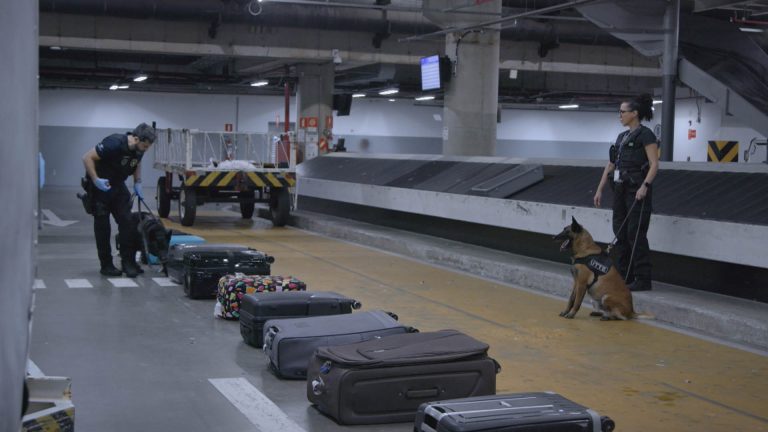 AERO_EP712_ONLINE_STILL__0000 - Tatiana Uchina