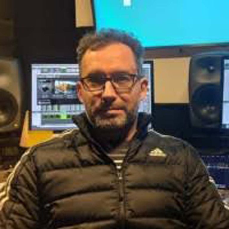 STILL MIXAGEM E MONTAGEM SOM ALÊ ROGOSKI - Fernando Muniz