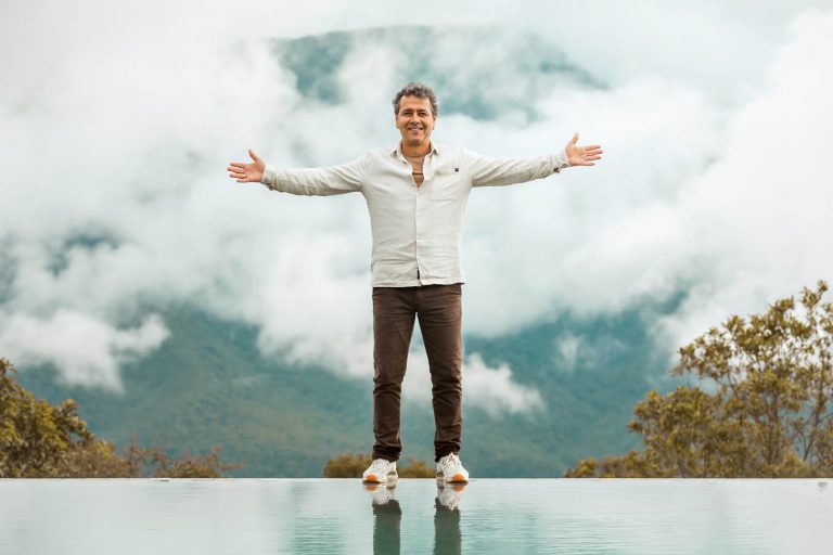 Still 02 - Marcos Palmeira Canyons - Marketing Grupo Storm