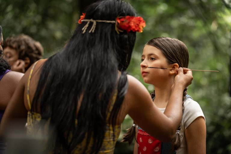 ATRIZ LINA FLOR - O Diário de Pilar na Amazônia _ Personagem Pilar - Crédito_ LauraCampanella