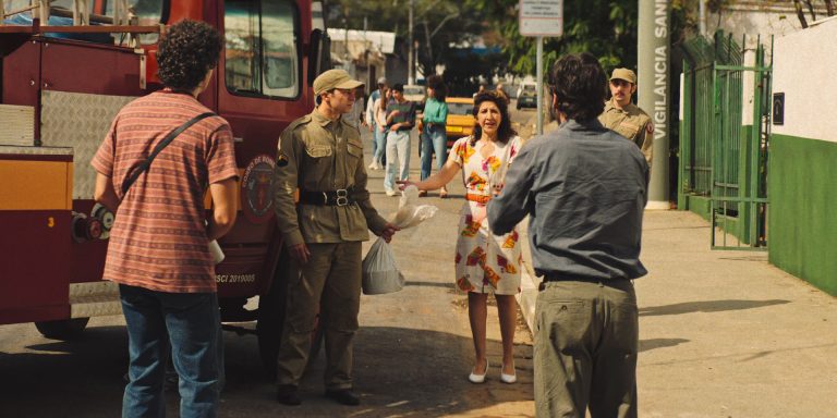 Emergencia_Radioativa_n_S1_E1_00_23_17_16 - Isabelle Olvera _ Gullane