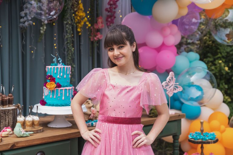 Klara Castanho - atriz_