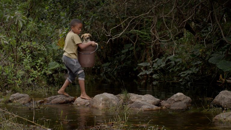 Roteiro - São Gonçalo do Rio das Pedras 3 - Igor Amin