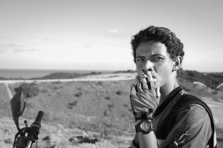 STILL - AJUDE OS MENOR-30