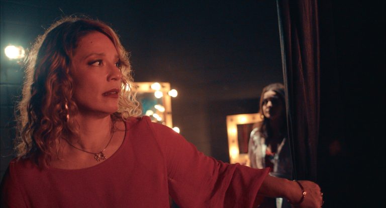 Atriz - Helga Nemetik como IÊDA _A_MISS__Foto04-1