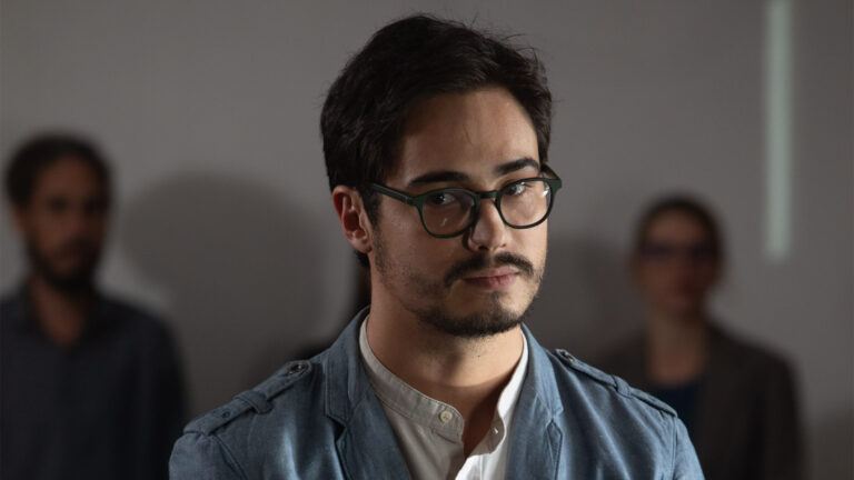 COADJUVANTE - DANILO MESQUITA - Micaela Ayer
