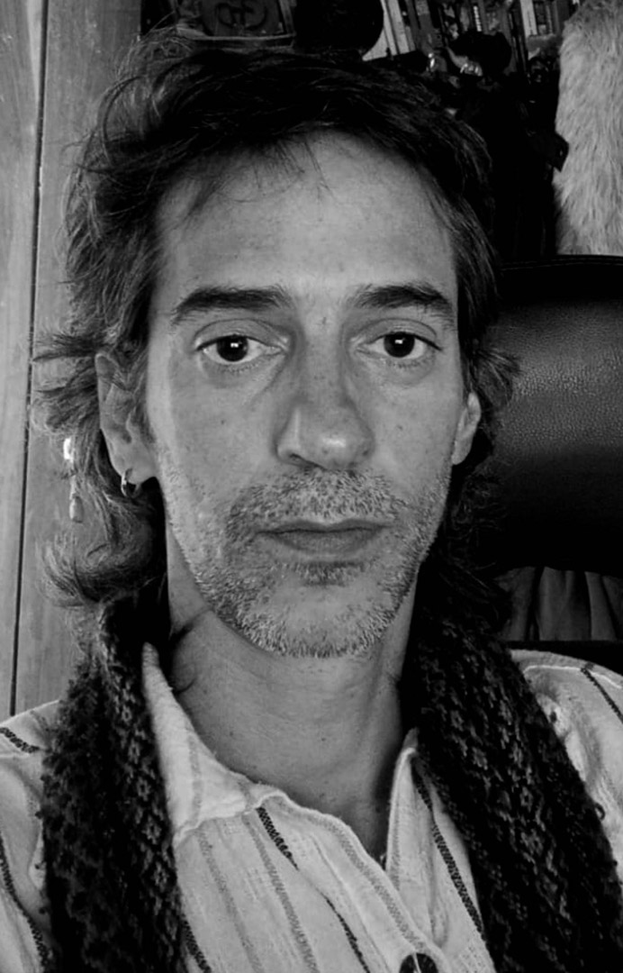 DIRETOR - Marcelo Abreu Góis - Montanhas Filmes