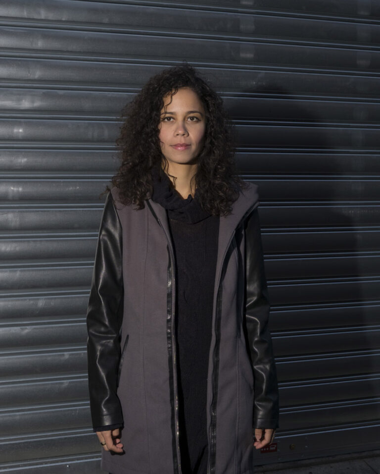 Diretora Leticia Simões - Produção Executiva