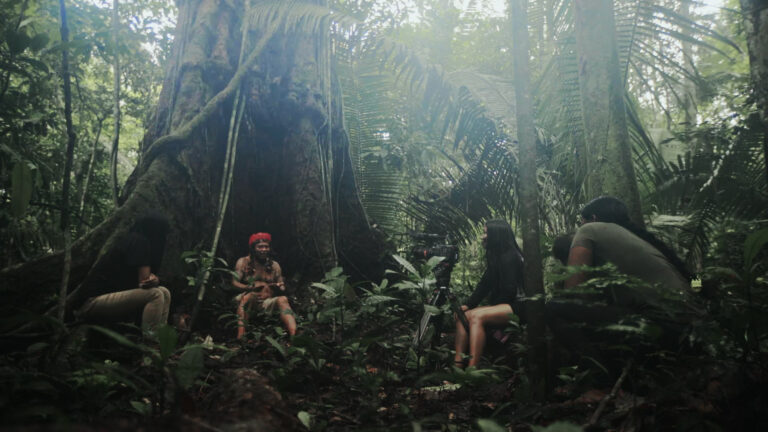 Efeito Visual - mundurukuyu_still18 - Luiza Miler
