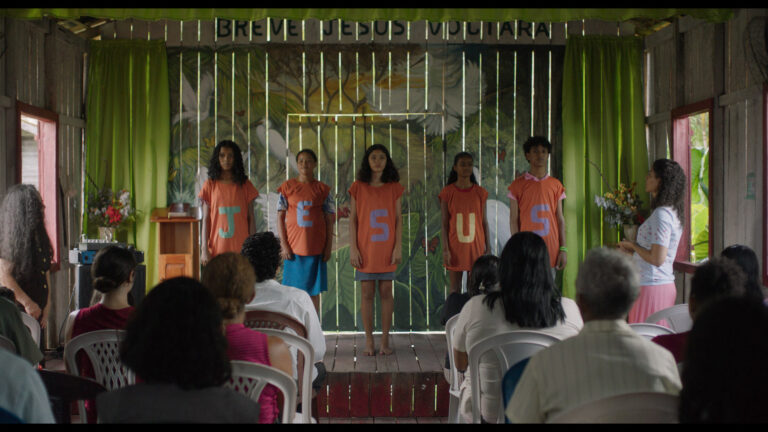 Figurino - INQ_MANAS_Kika Lopes - Maria Cecilia Brennand Campos