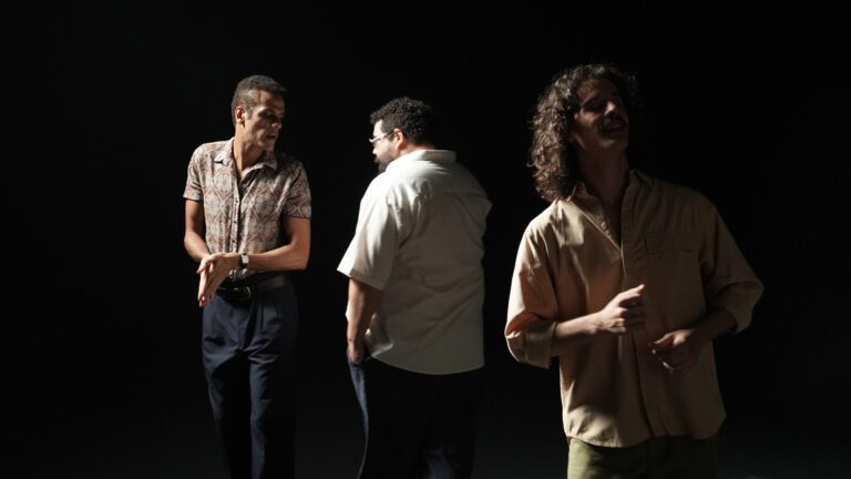 Figurino - The_Secret_Lives_of_My_Three_Men_2 - Produção Executiva