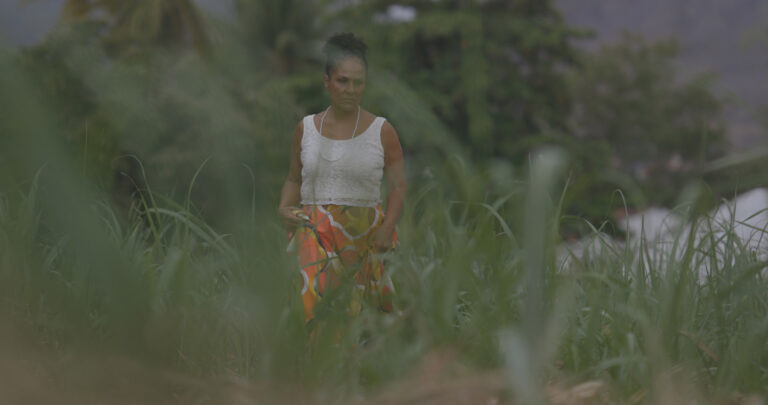 Montagem - GRAVAÇAO_07_023_12_12 -atriz ADNA OLIVEIRA