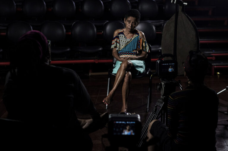 O PRIMEIRO BEIJO_ NILZETE_02 (foto de Ismael Silva) - Acarajé Filmes