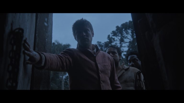 Trilha sonora - 1.1.3 - Carolina Alves